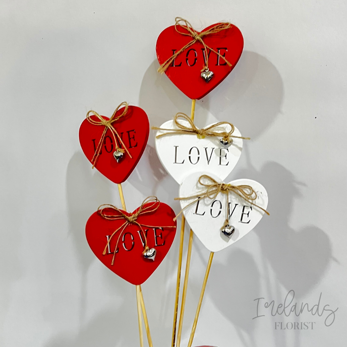 Love in a heart Pick