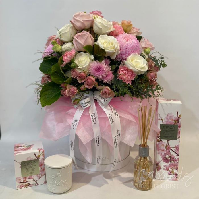 Blossom Hat Box Hamper