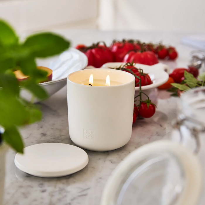 Jasmine & Magnolia Soy Candle | CIRCA